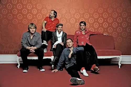 Jan Plewka singt Rio Reiser | "Lass uns ein Wunder sein" - Es spielt dei Schwarz-Rote Heilsarmee