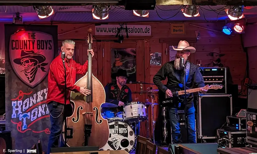 Live On Stage - The County Boys im American Western Saloon