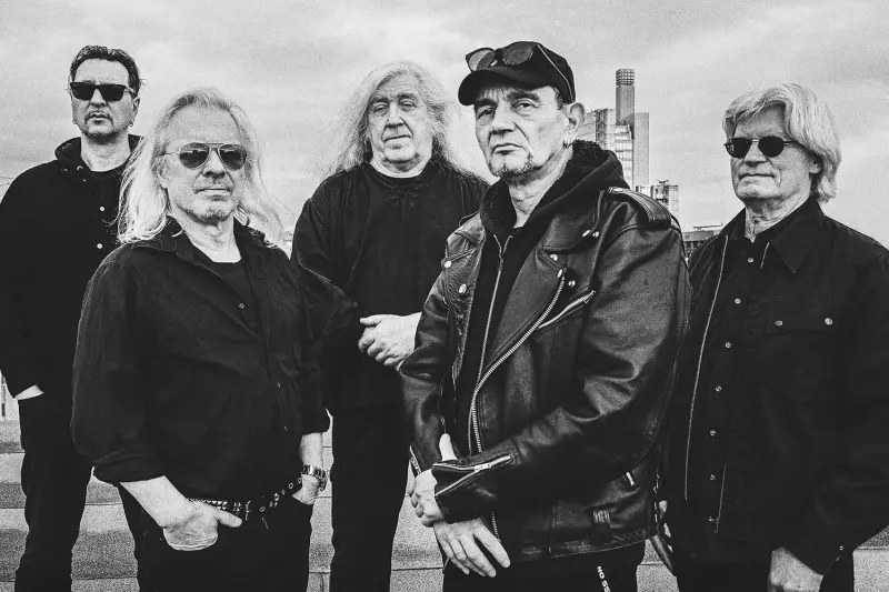 Black Rock Berlin Bandfoto Webseite 2
