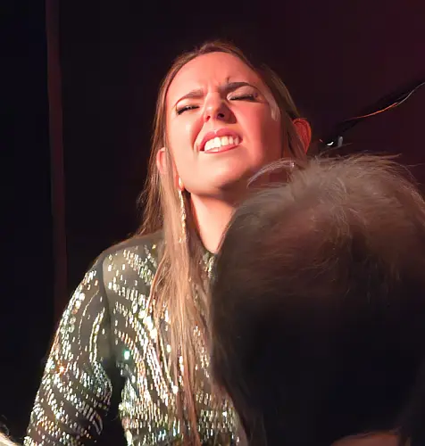 Gitarrenvirtuosin Ally Venable Live im MusicClub Schmölln