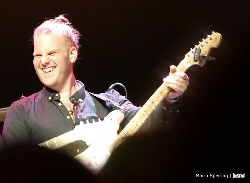 Jon Trout, Guitar - Walter Trout im Kesselhaus Berlin