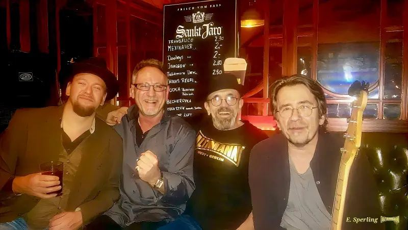 Steve Size & Friends - V.l.n.r. Bennie Kriesel, Steve Size, DER ALTAMANN und Ralf Trotter Schmidt