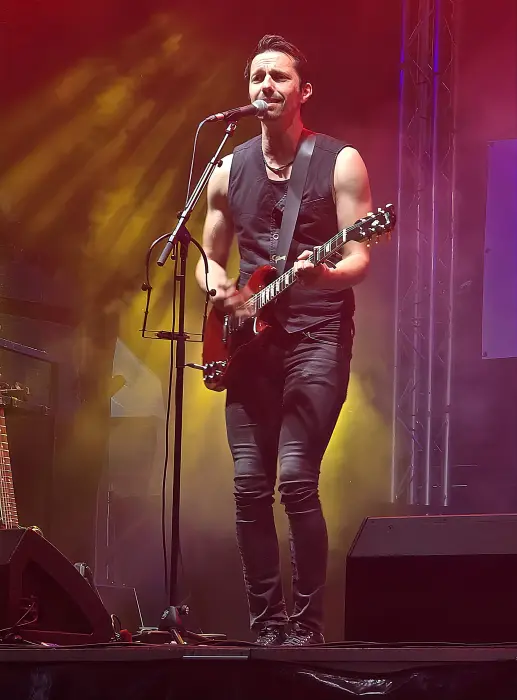 Ilir Mulaj bei seinem Solovortrag - Robert Gläser Powertrio - Havelfest Spandau 2026